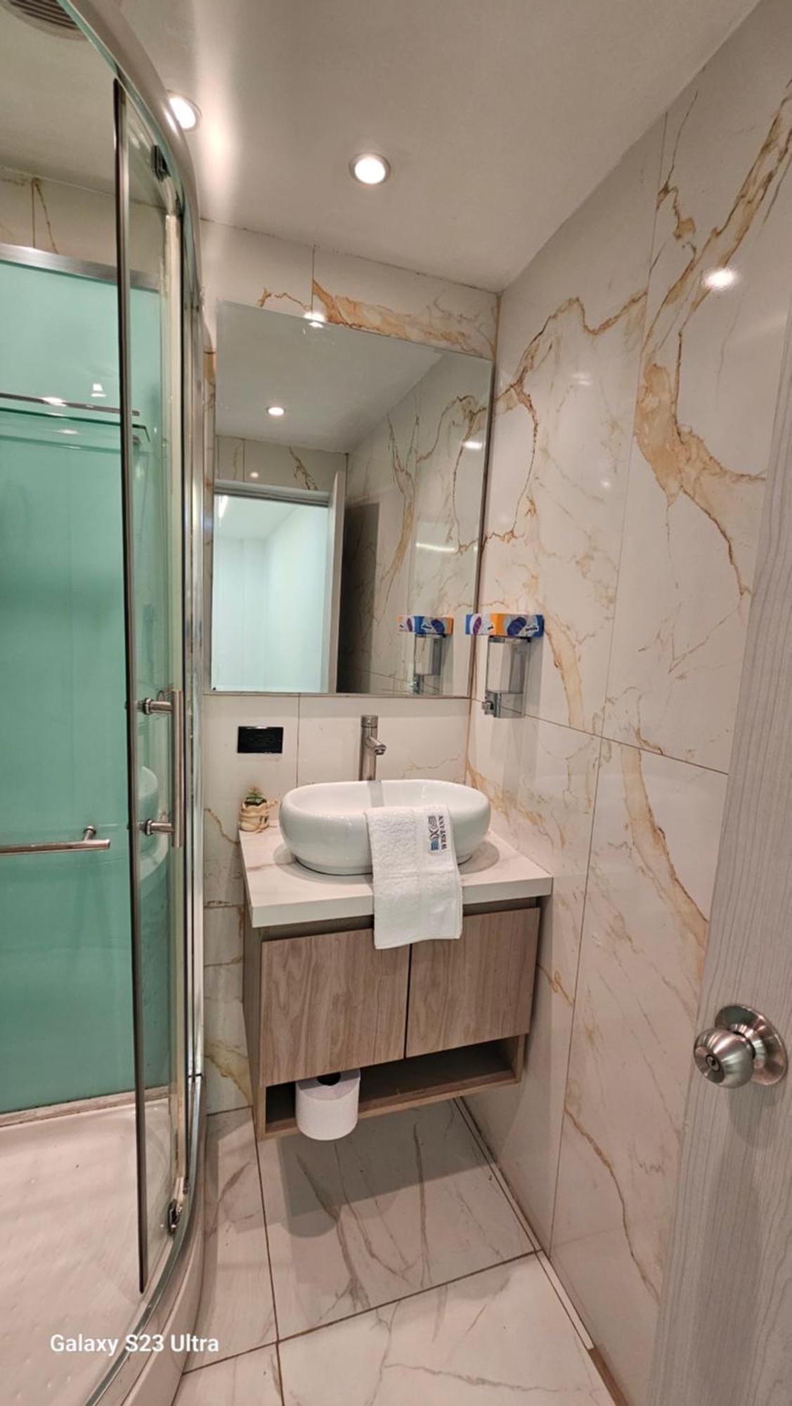 Hotel West Inn 波哥大 外观 照片